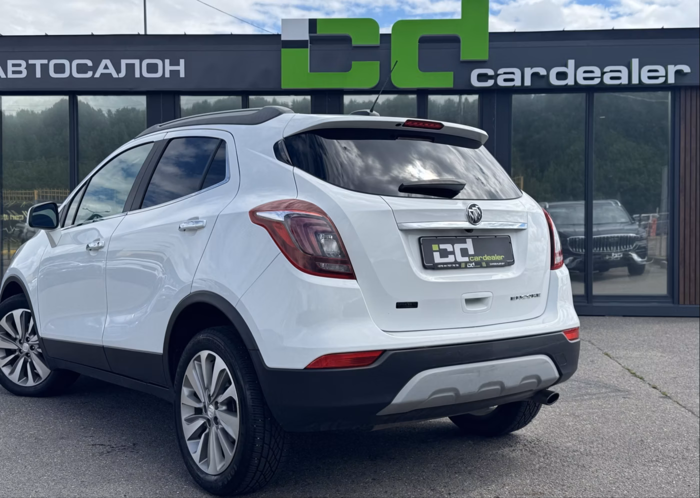 Buick Encore фото 8