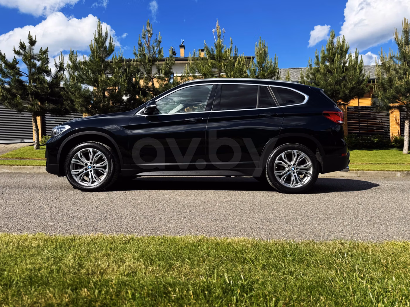 BMW X1 фото 7