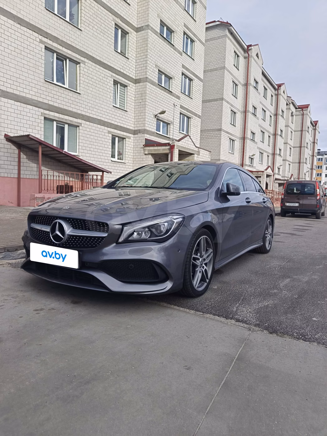 Mercedes-Benz CLA фото 8