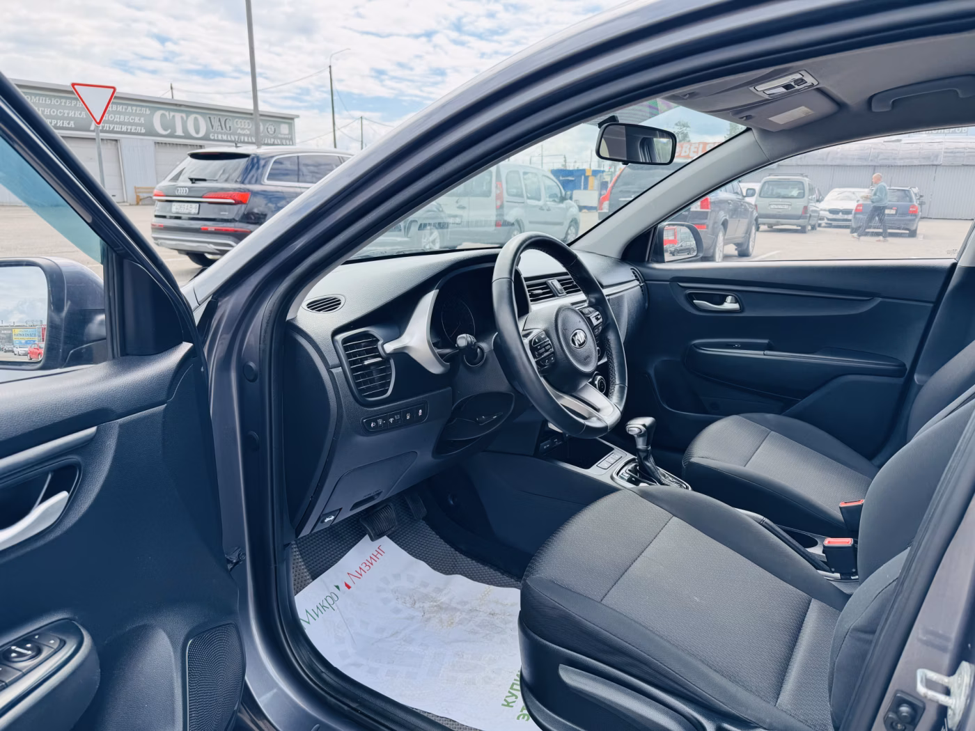 Kia Rio фото 6