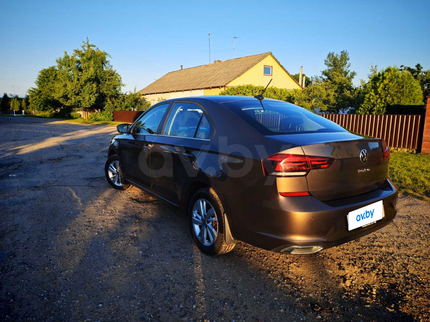 Volkswagen Polo Sedan фото 18