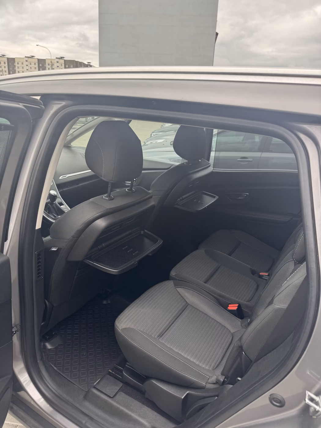 Renault Grand Scenic фото 11