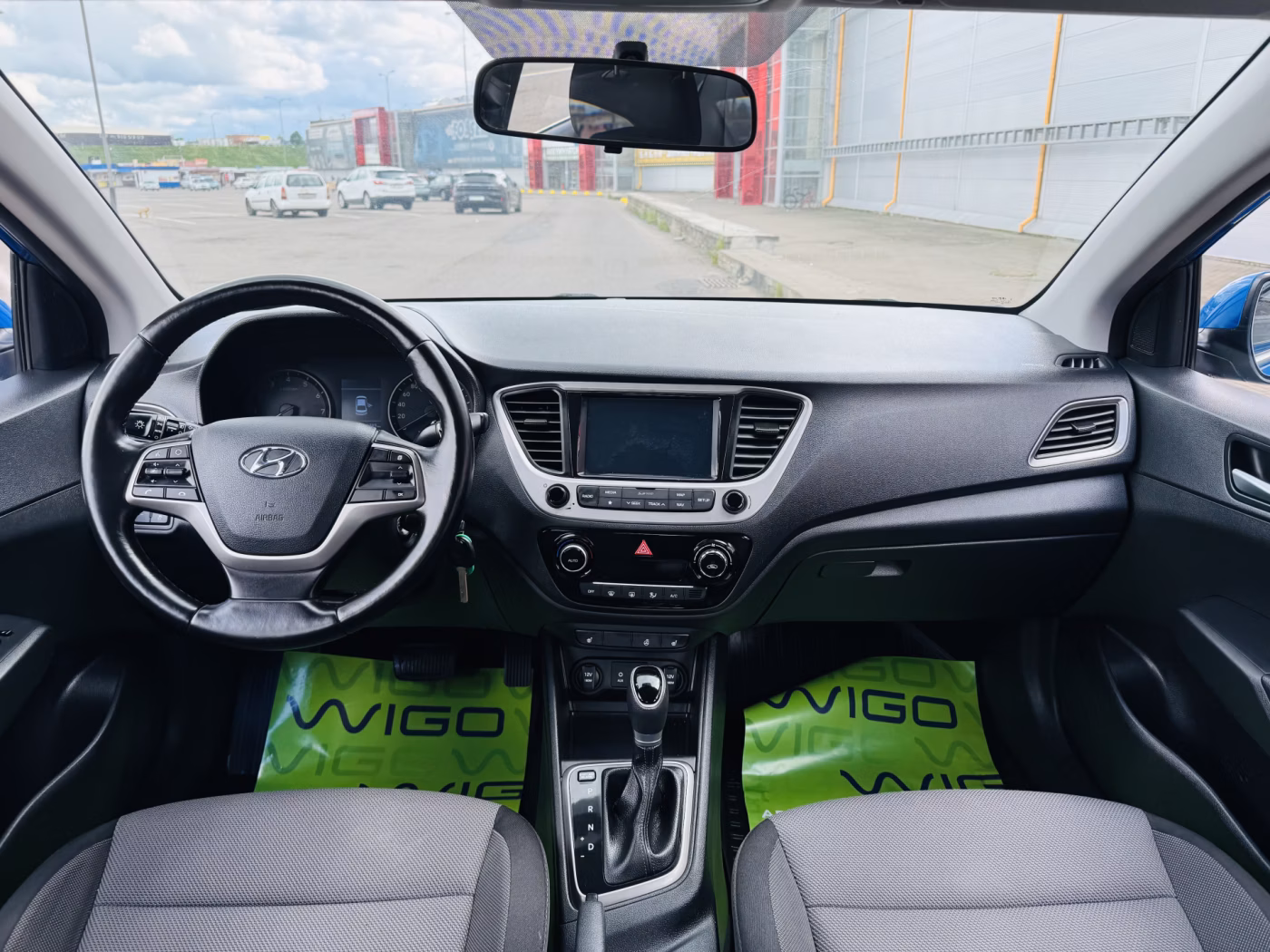 Hyundai Accent фото 9