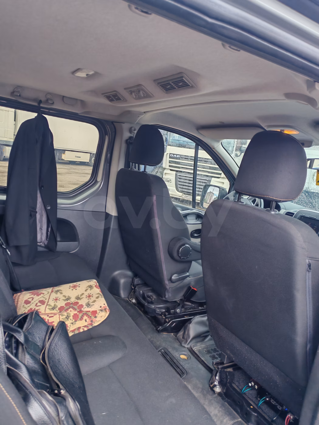Renault Trafic фото 7