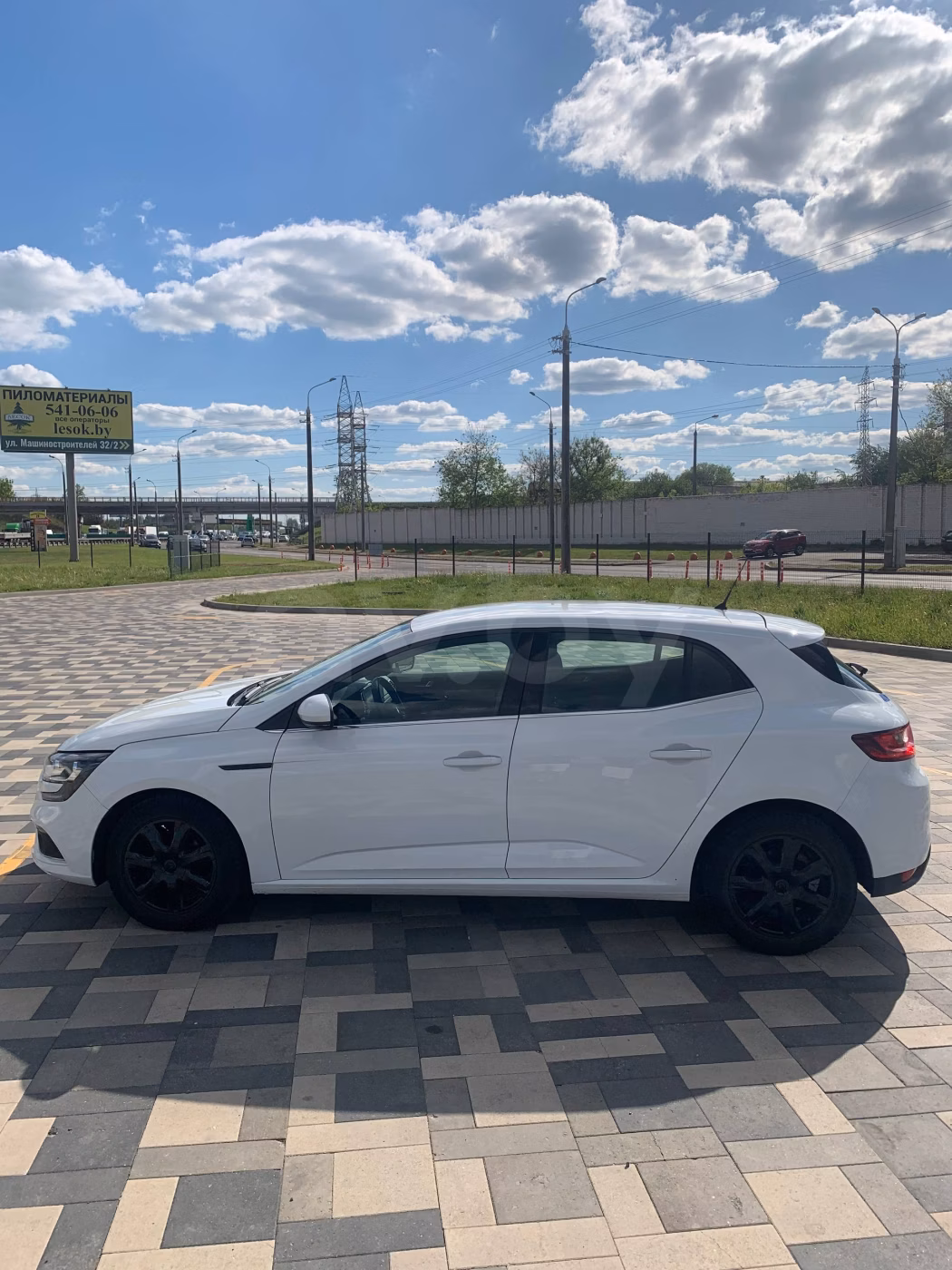 Renault Megane фото 8