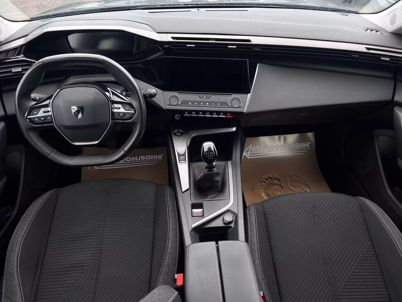 Peugeot 308 фото 13