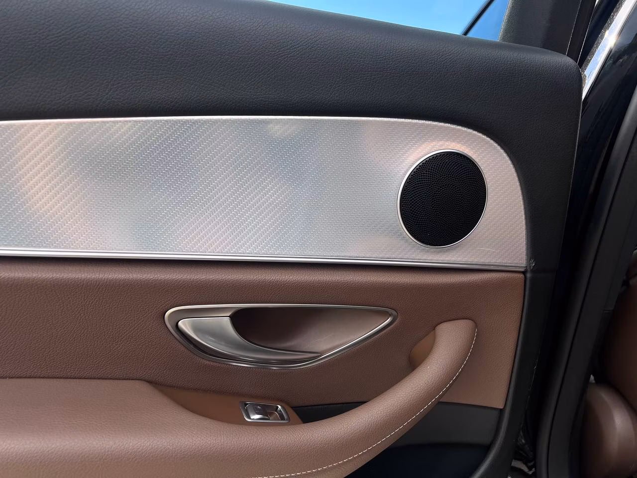 Mercedes-Benz E-Класс фото 13