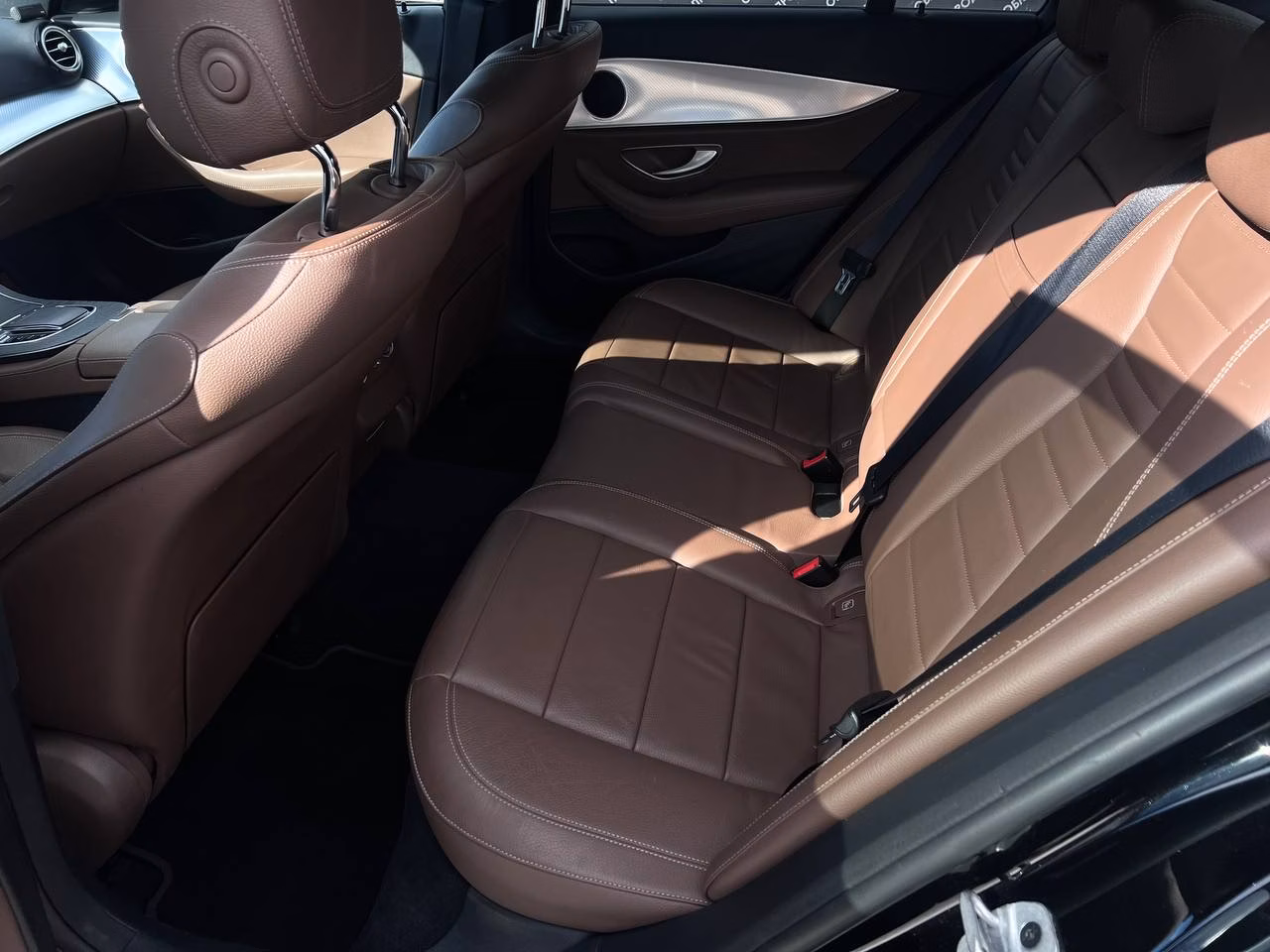 Mercedes-Benz E-Класс фото 12