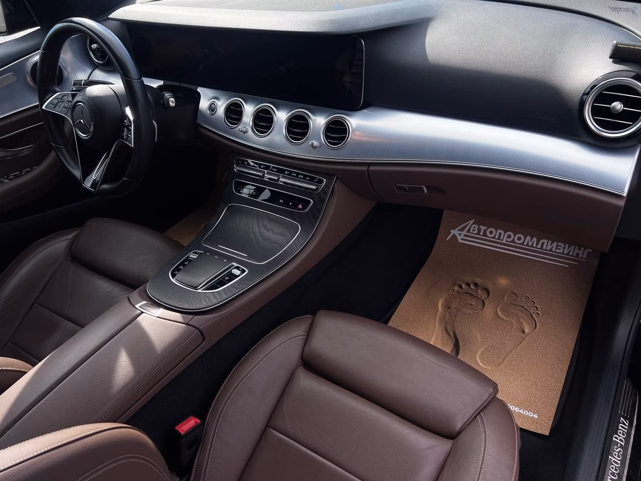 Mercedes-Benz E-Класс фото 17