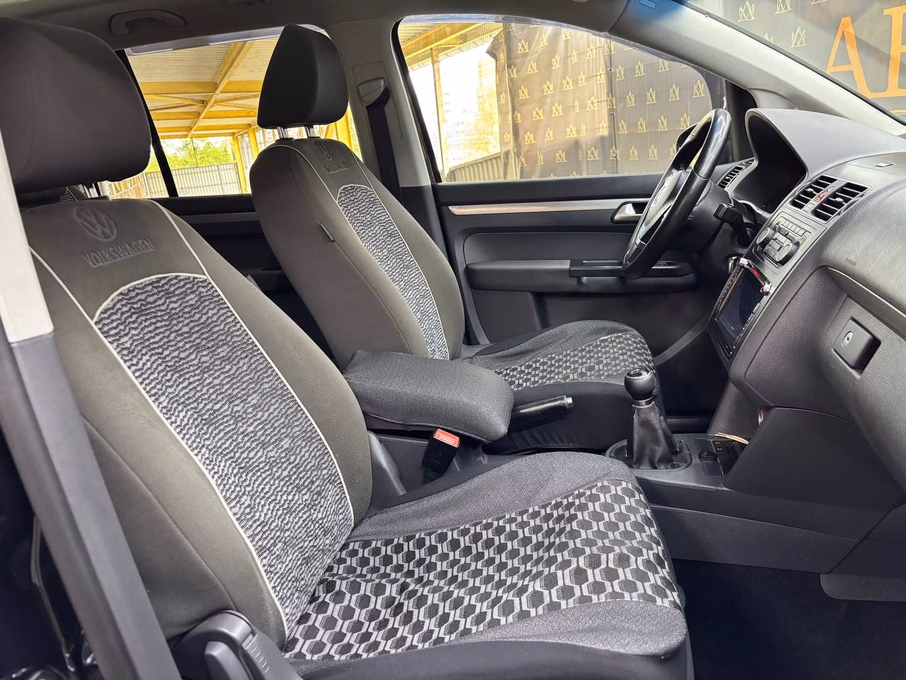 Volkswagen Touran фото 17
