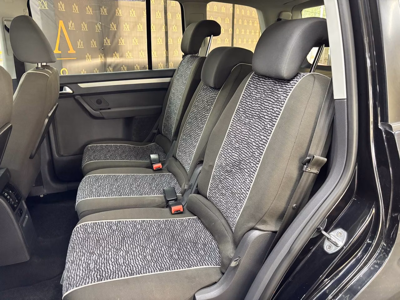 Volkswagen Touran фото 22