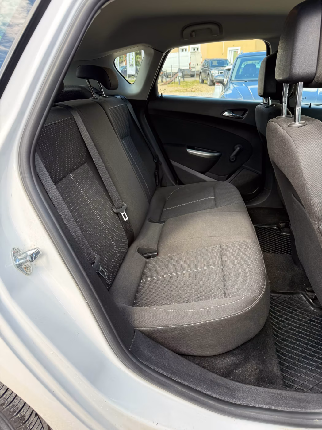 Opel Astra фото 12