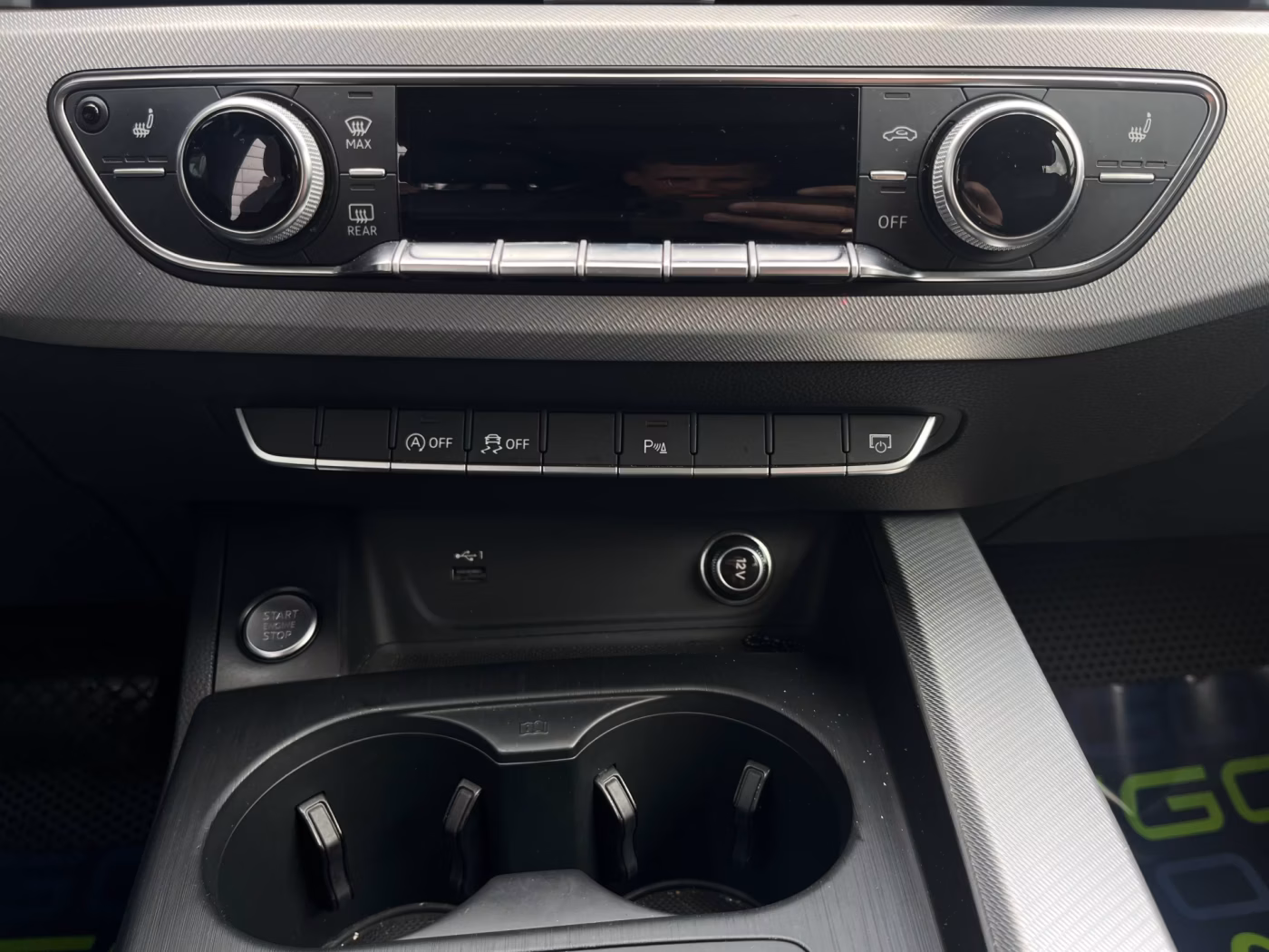 Audi A4 фото 17