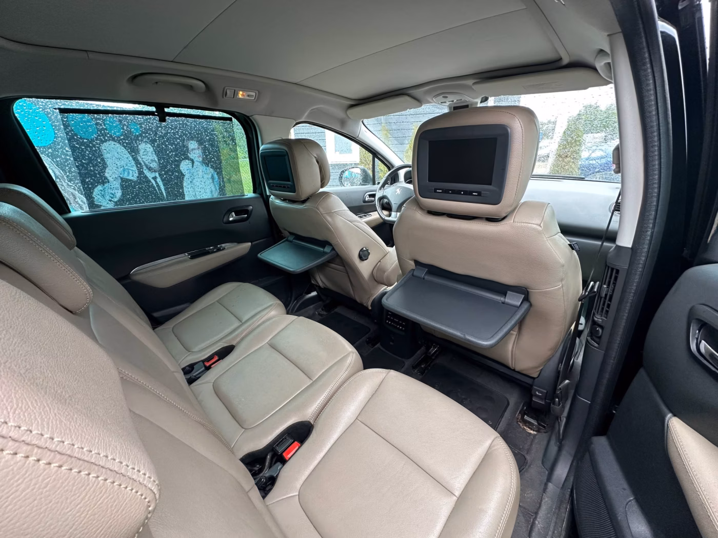 Peugeot 5008 фото 14