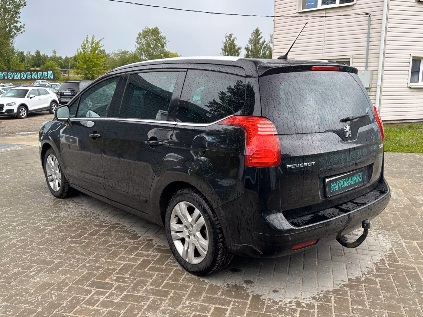 Peugeot 5008 фото 6