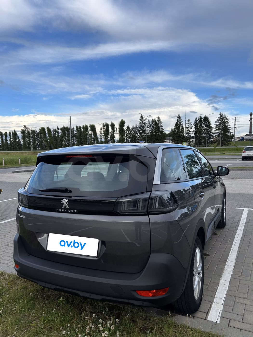 Peugeot 5008 фото 3