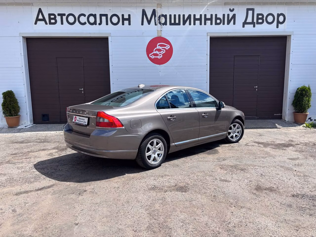 Volvo S80 фото 3