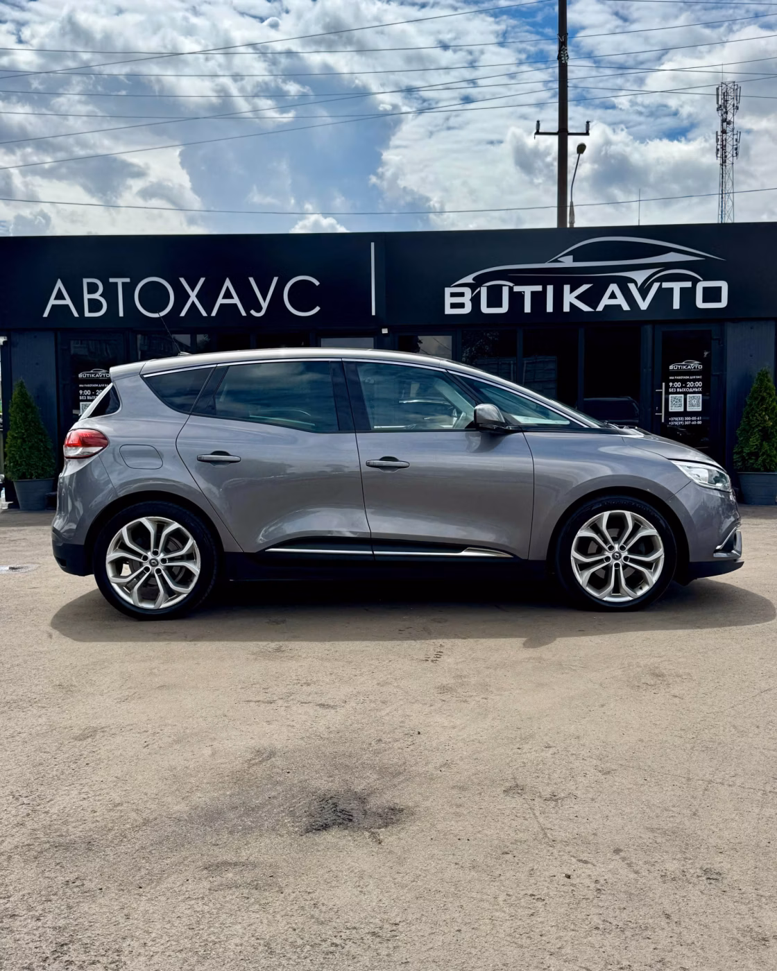 Renault Scenic фото 8