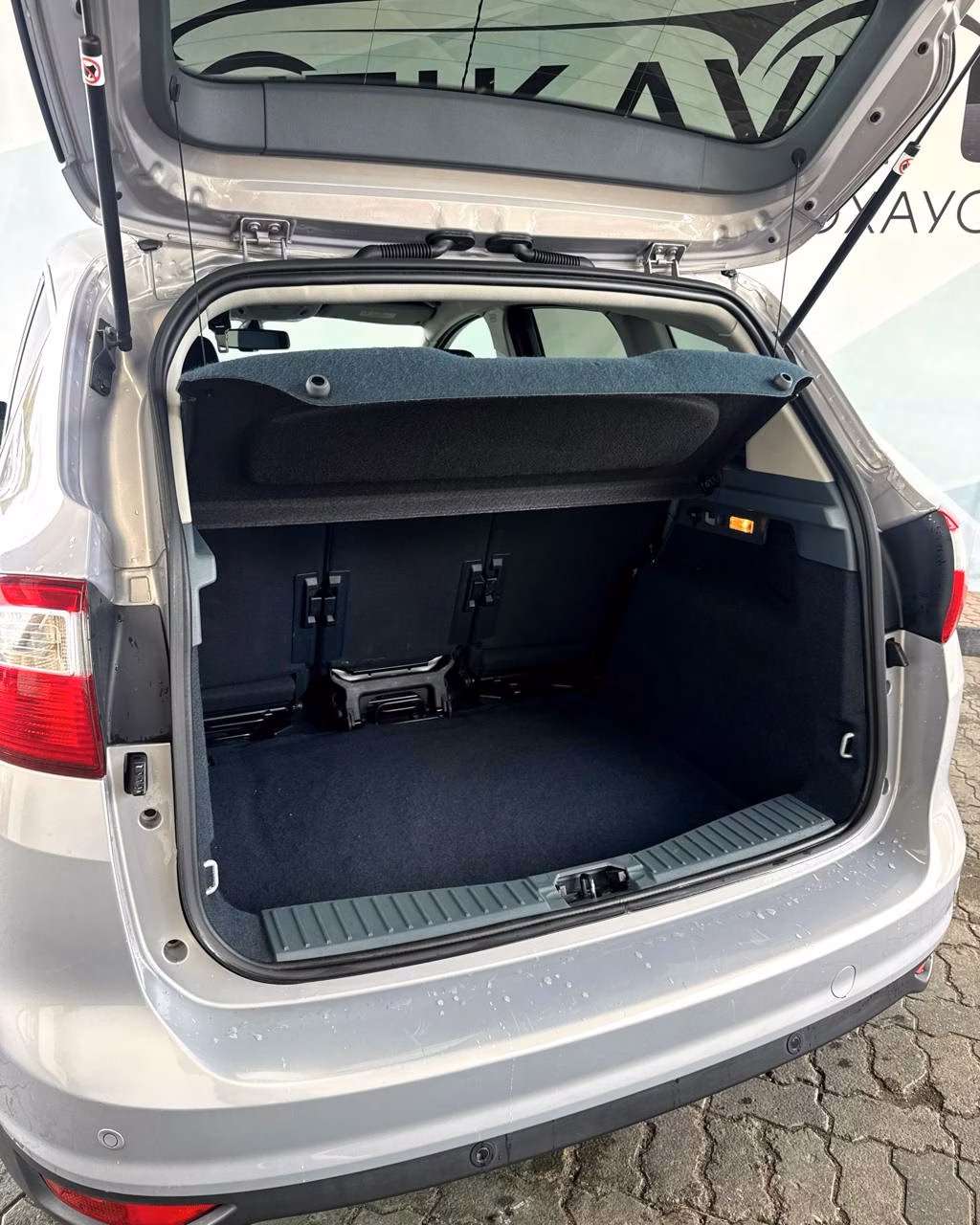 Ford C-MAX фото 14