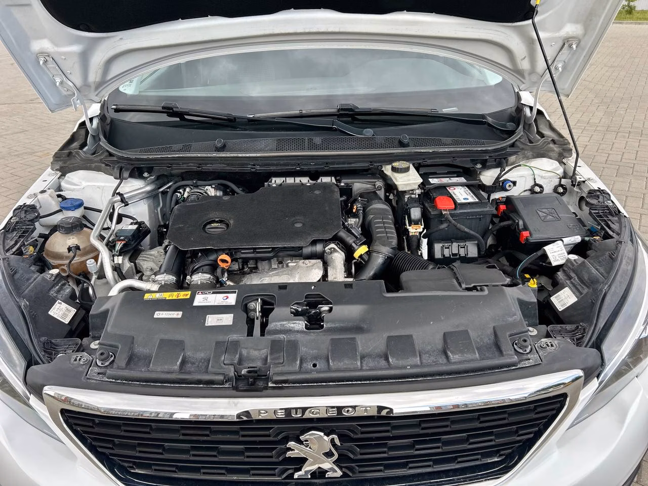 Peugeot 308 фото 9