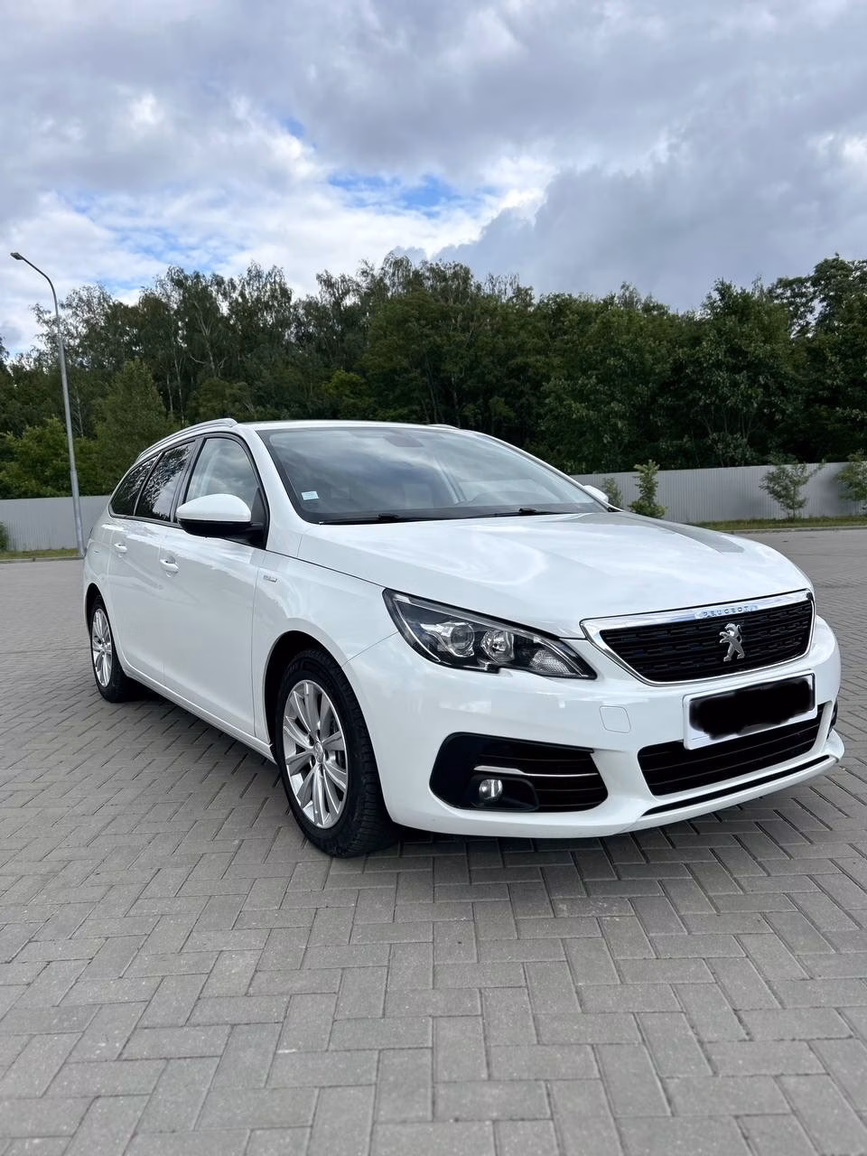 Peugeot 308 фото 3