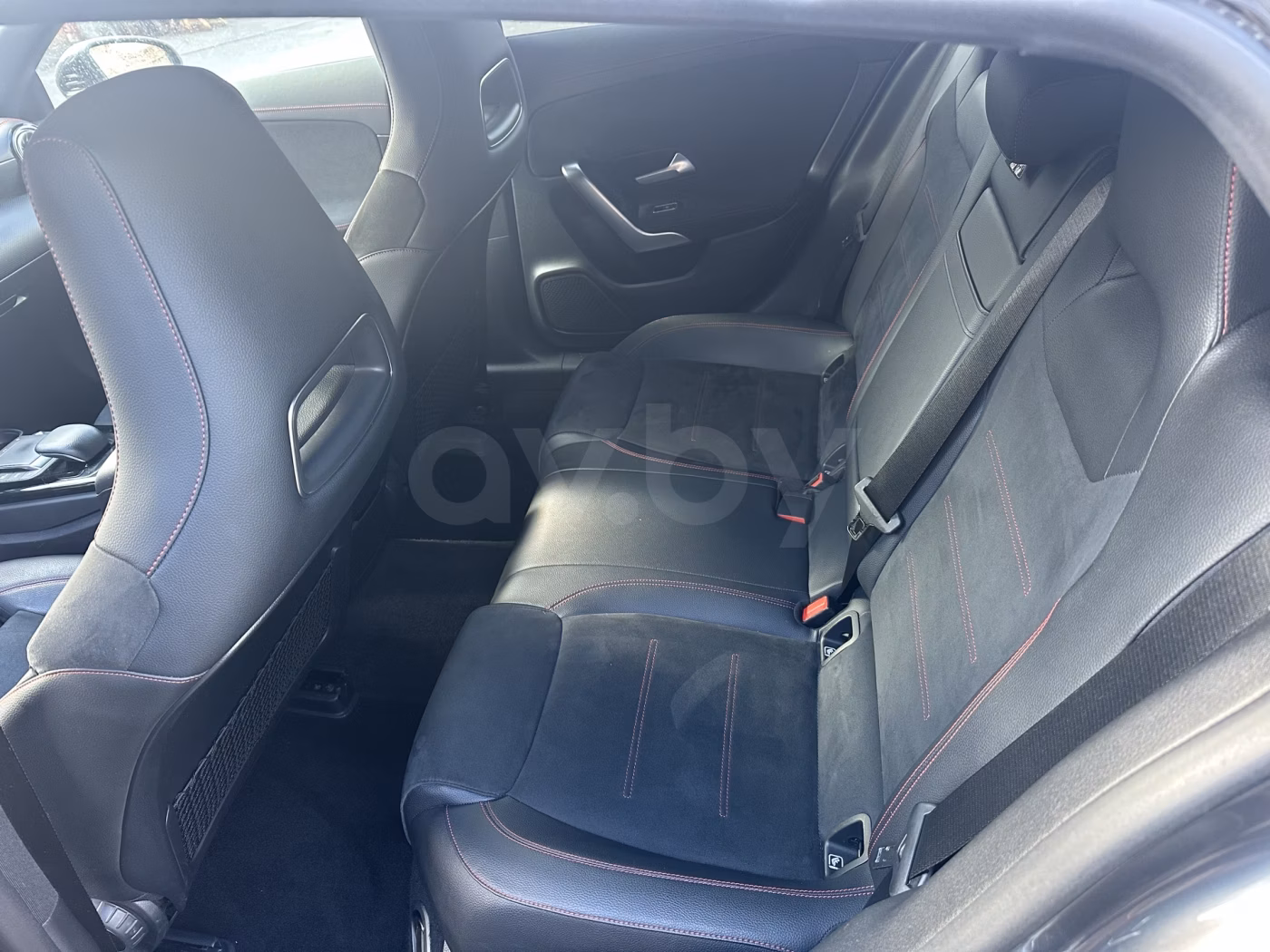 Mercedes-Benz CLA фото 20