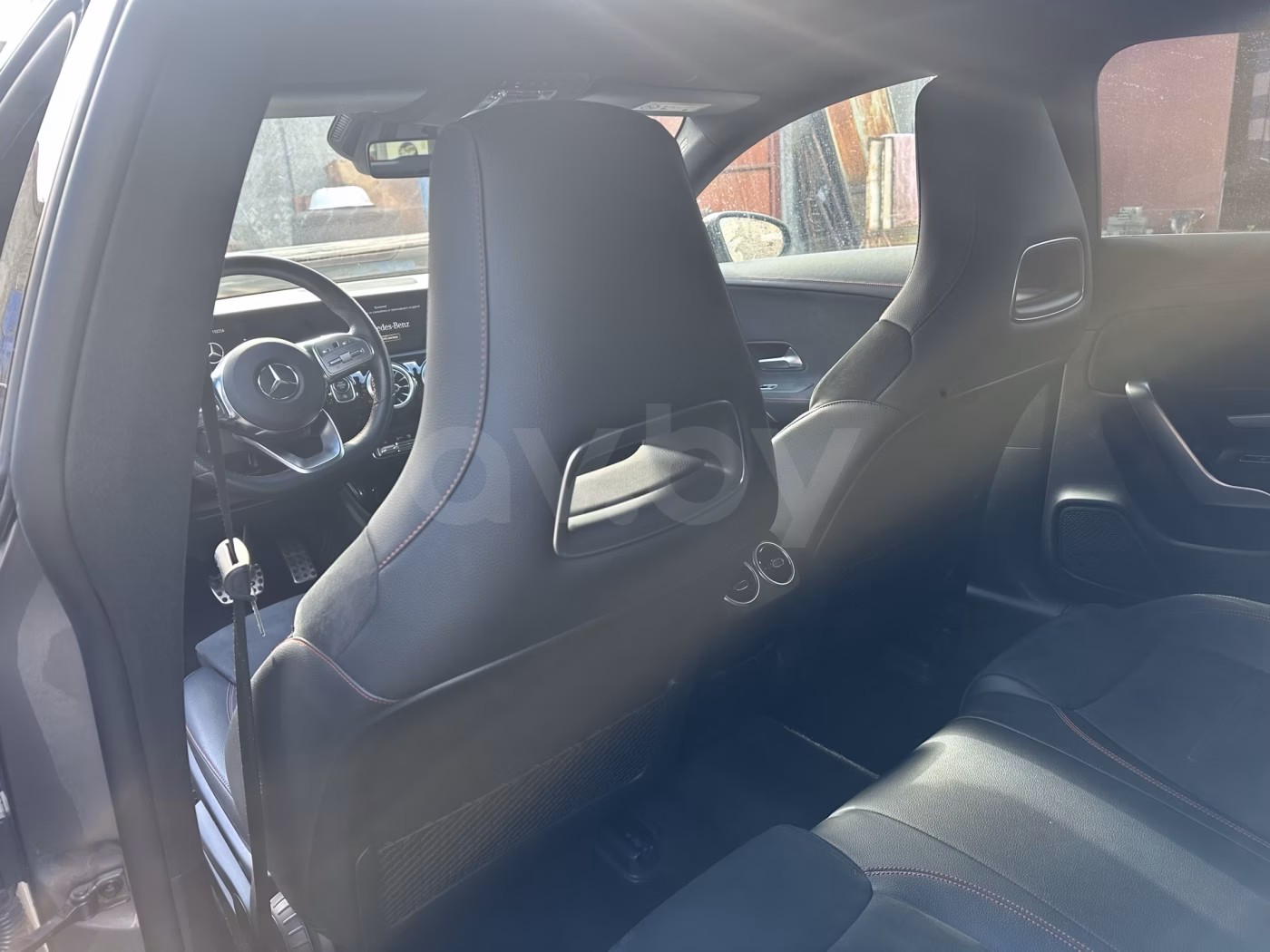 Mercedes-Benz CLA фото 21