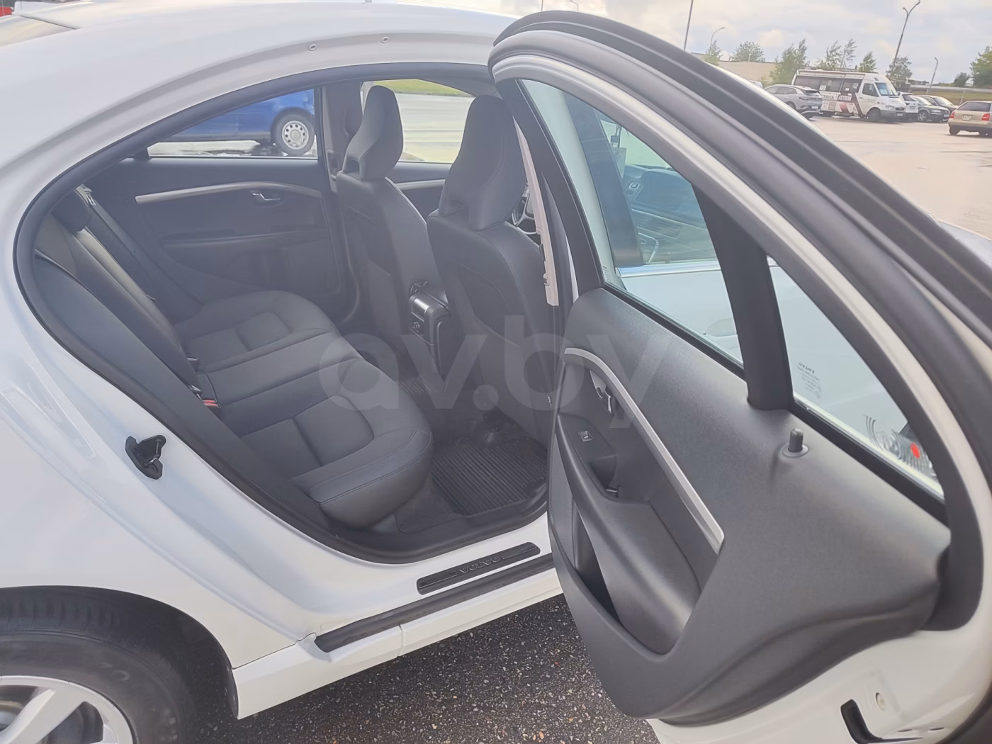 Volvo S80 фото 14