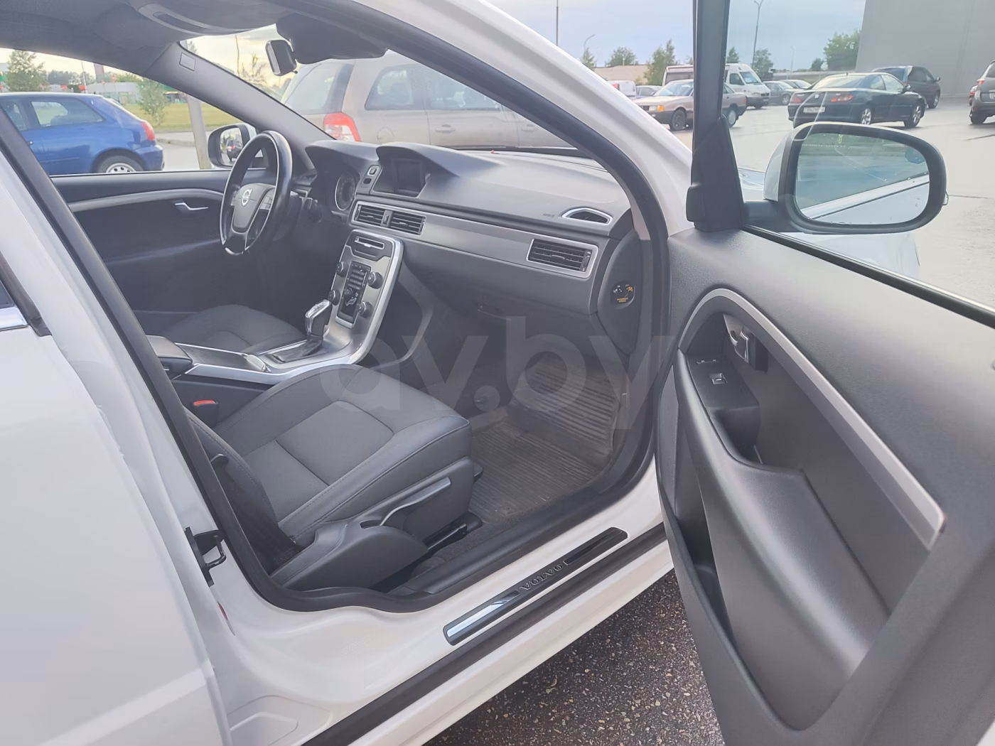 Volvo S80 фото 10