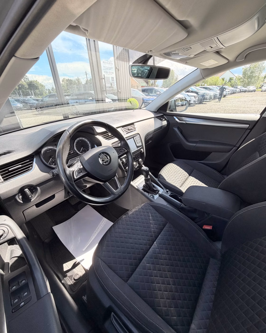 Skoda Octavia фото 8