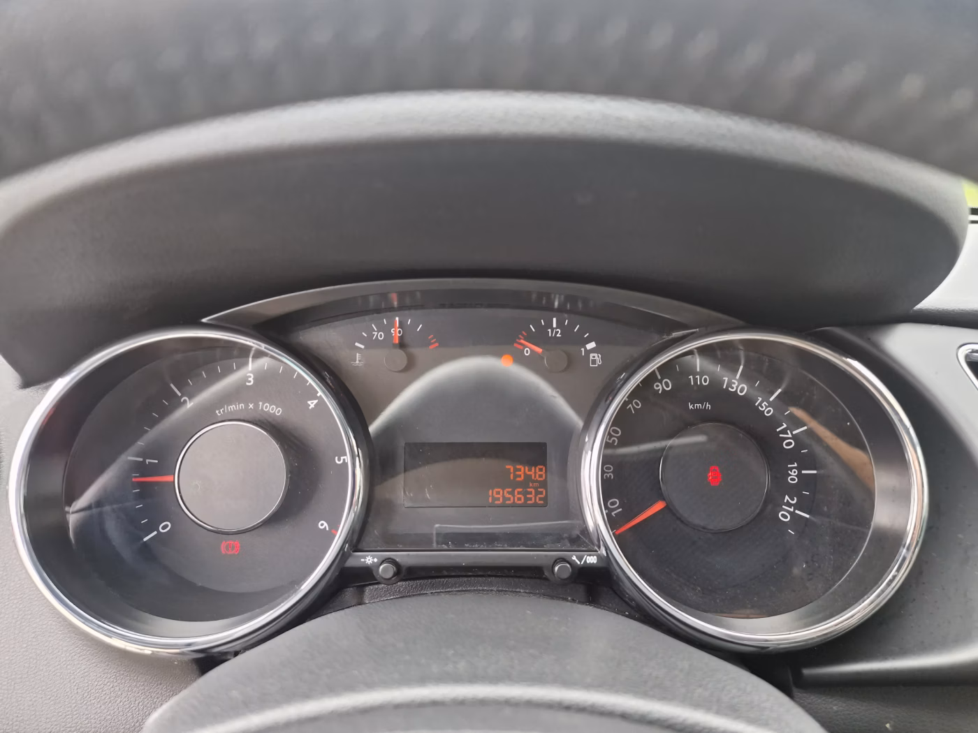 Peugeot 3008 фото 13