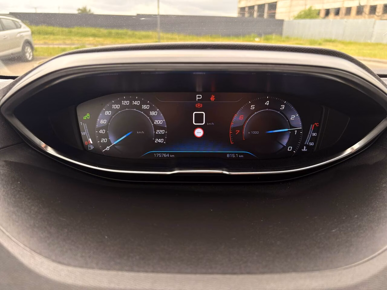Peugeot 3008 фото 11