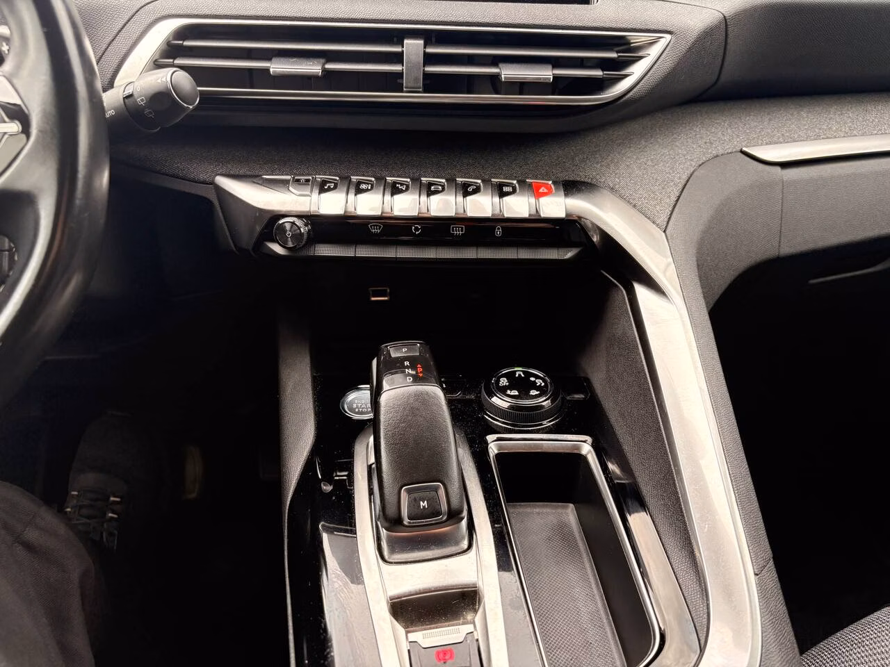 Peugeot 3008 фото 14