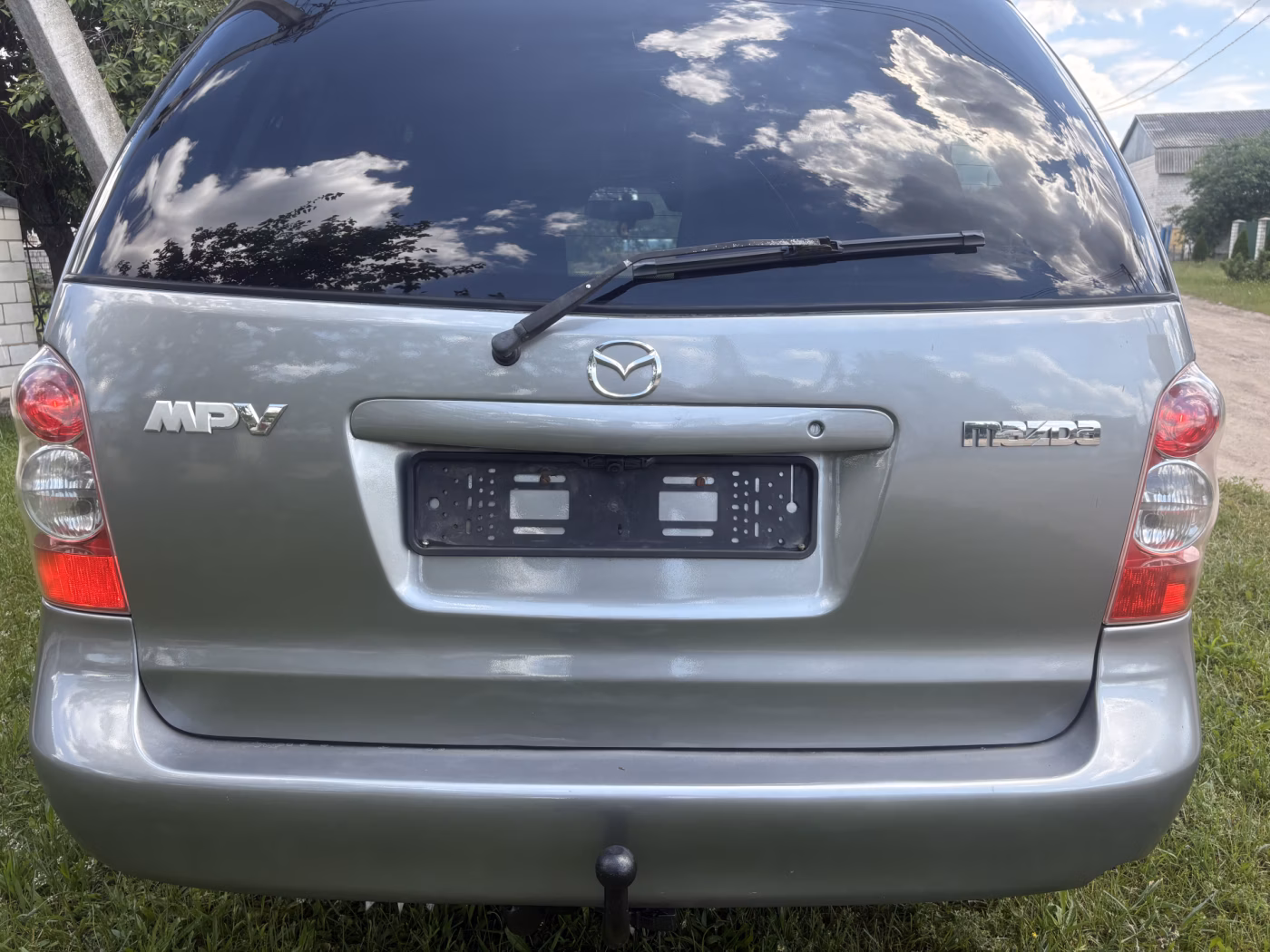 Mazda MPV фото 17