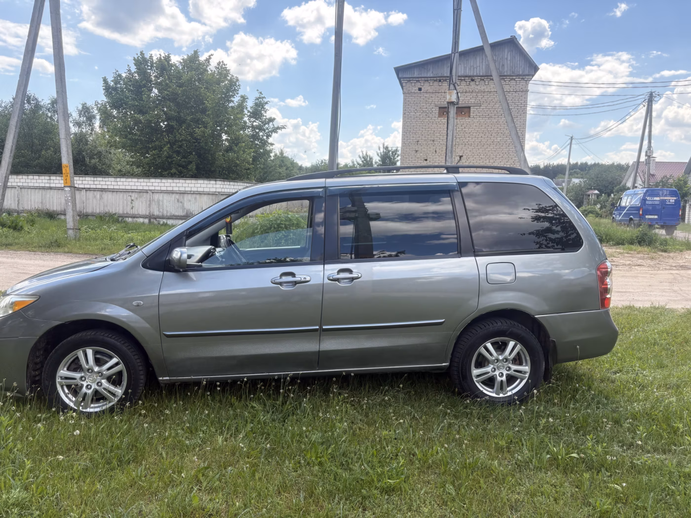 Mazda MPV фото 19