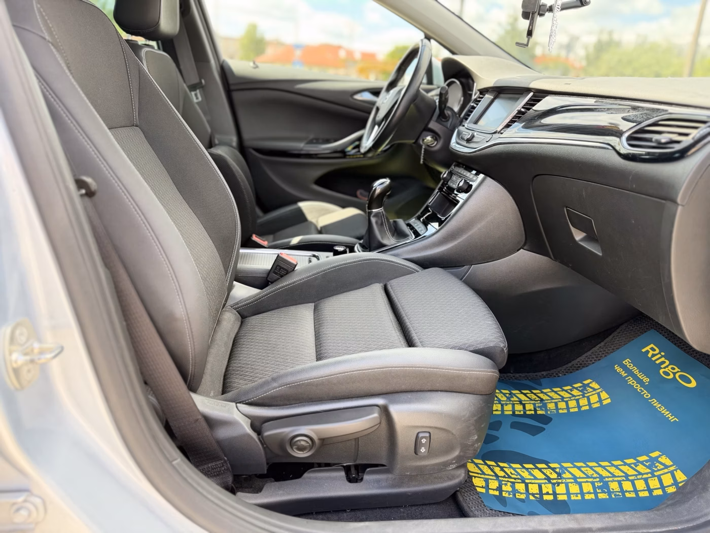 Opel Astra фото 19
