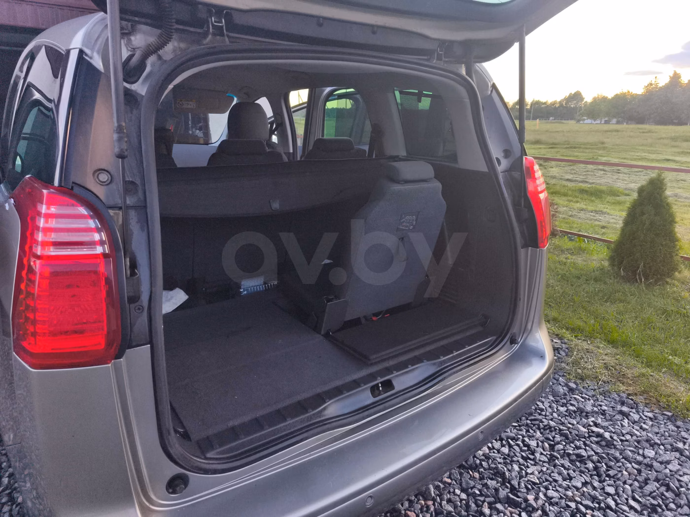 Peugeot 5008 фото 13