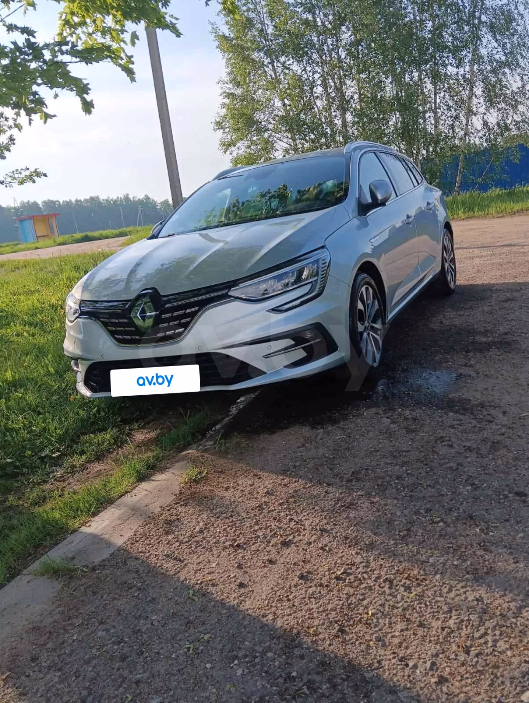 Renault Megane фото 10