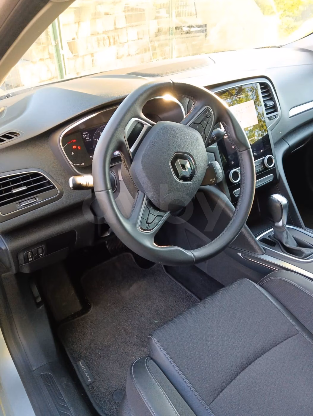 Renault Megane фото 6