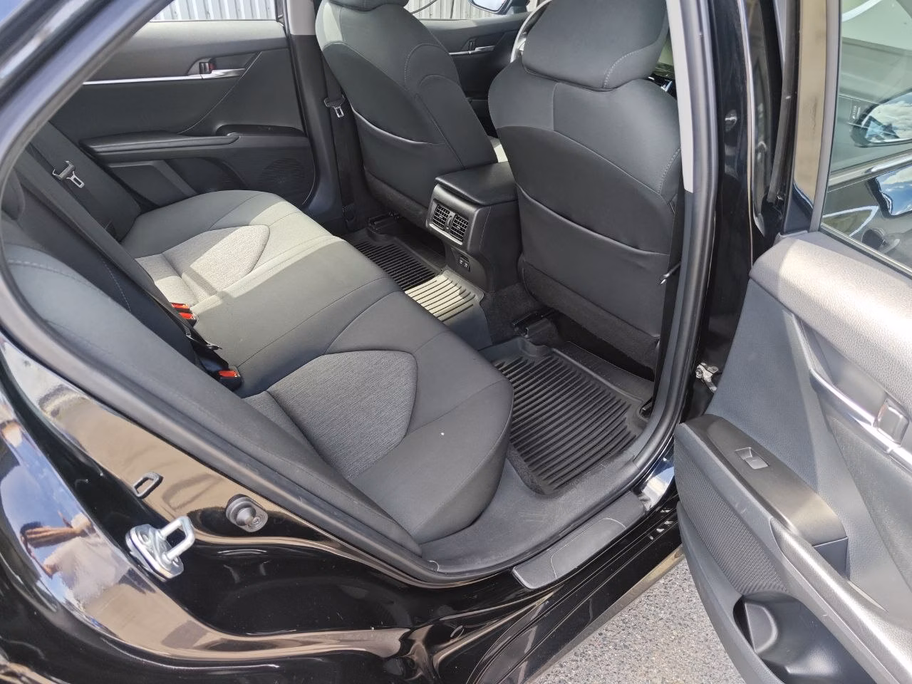 Toyota Camry фото 15