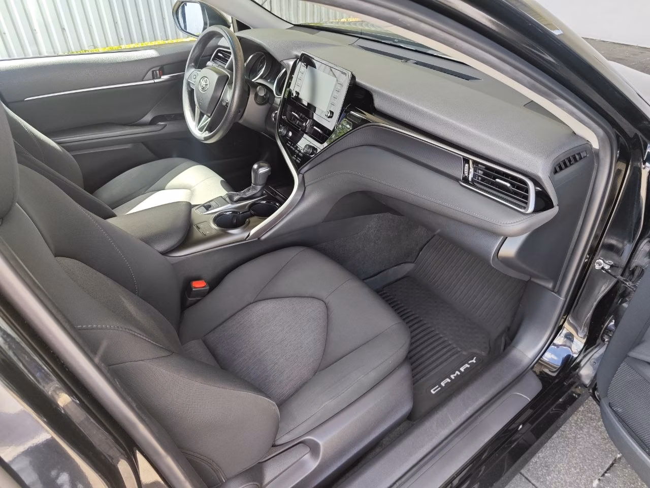 Toyota Camry фото 13