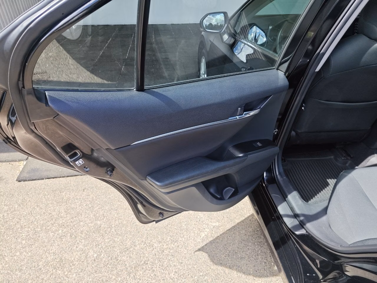 Toyota Camry фото 12