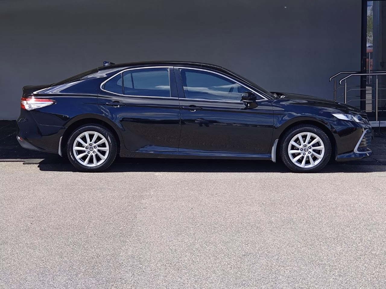 Toyota Camry фото 4