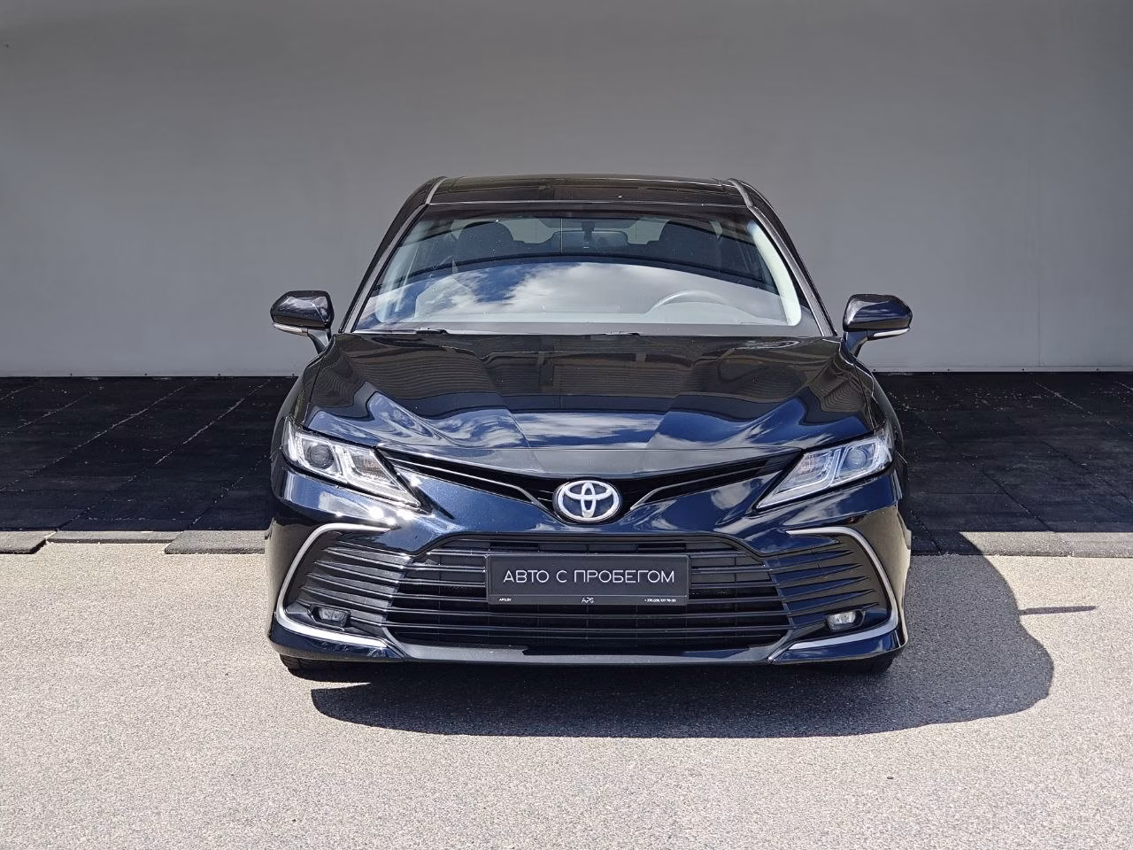 Toyota Camry фото 2