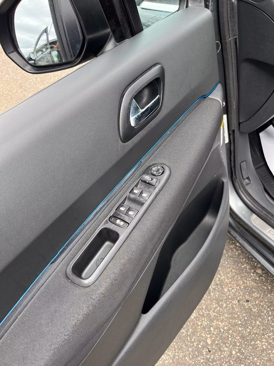 Peugeot 5008 фото 9