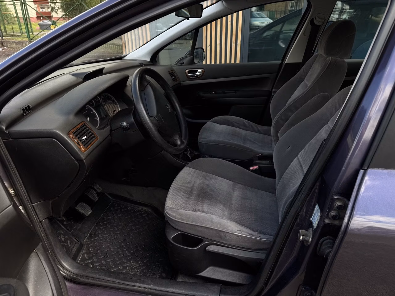Peugeot 307 фото 6