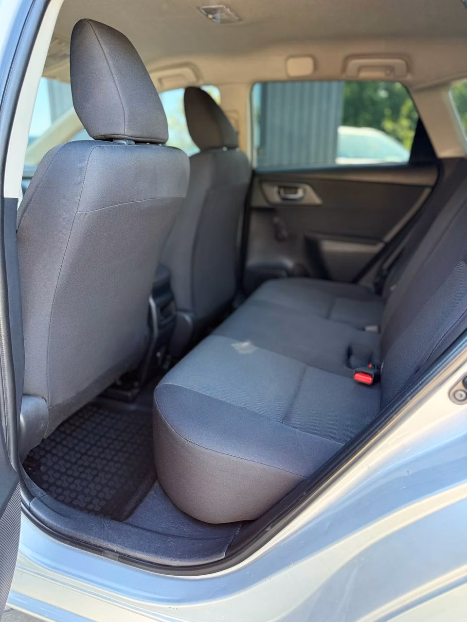 Toyota Auris фото 8