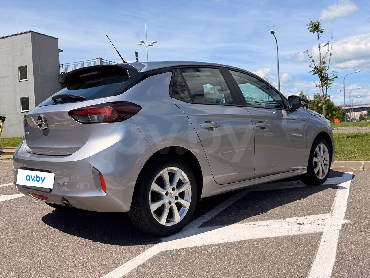 Opel Corsa фото 6