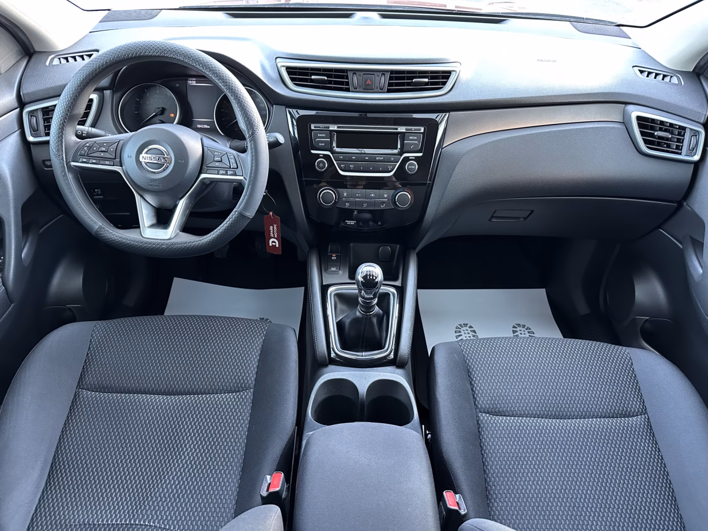 Nissan Qashqai фото 10