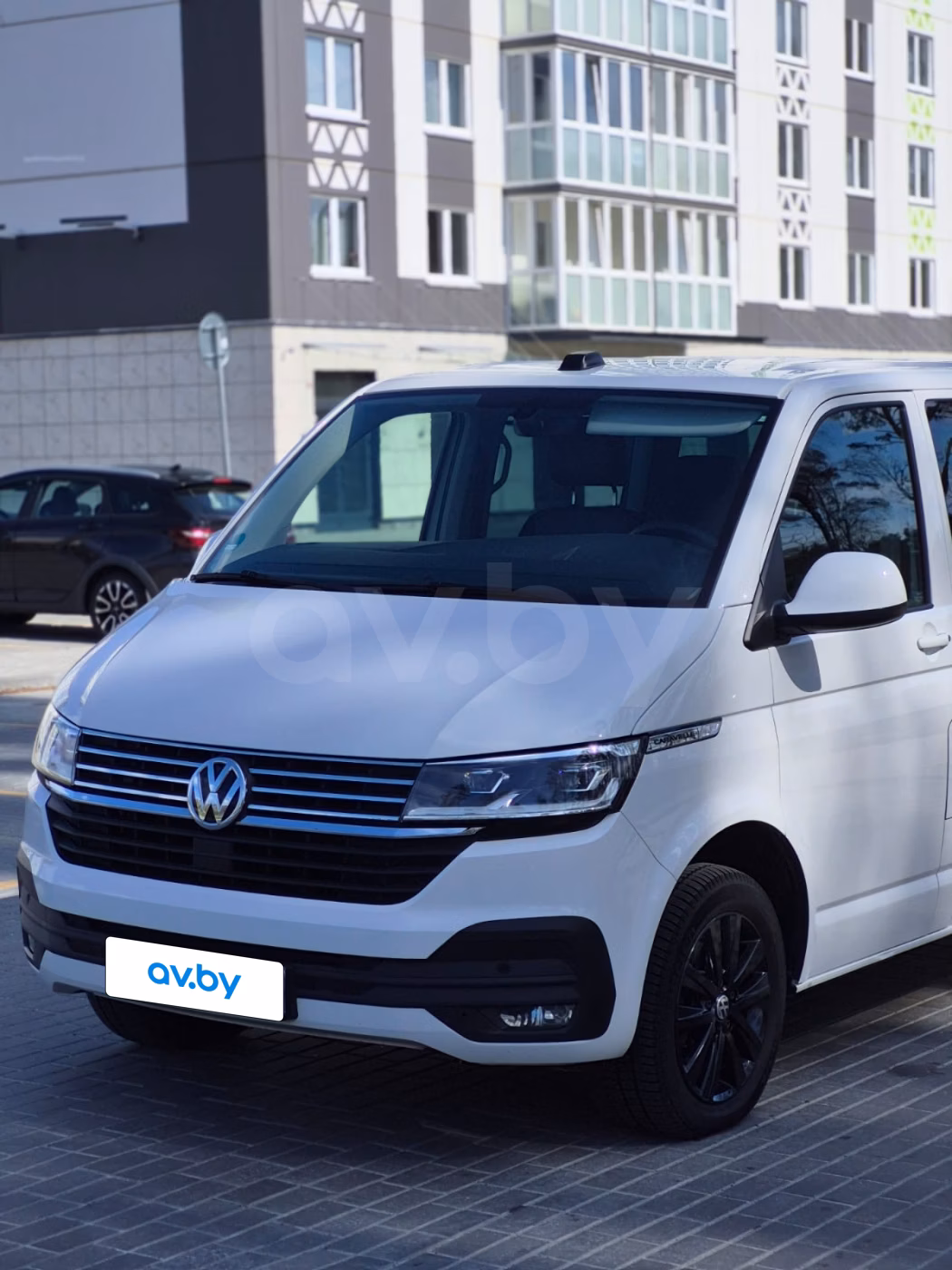 Volkswagen Caravelle фото 7
